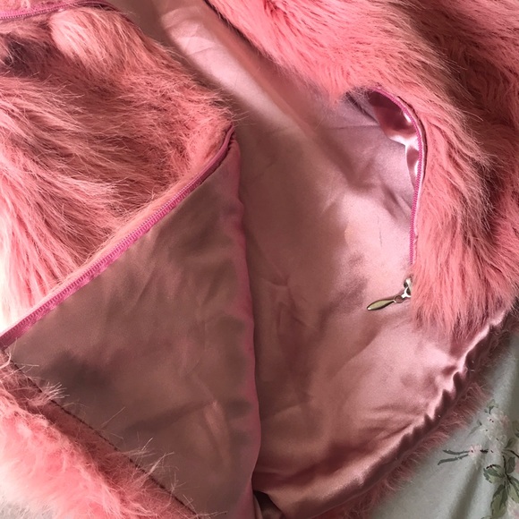 Fur vest - Picture 2 of 5